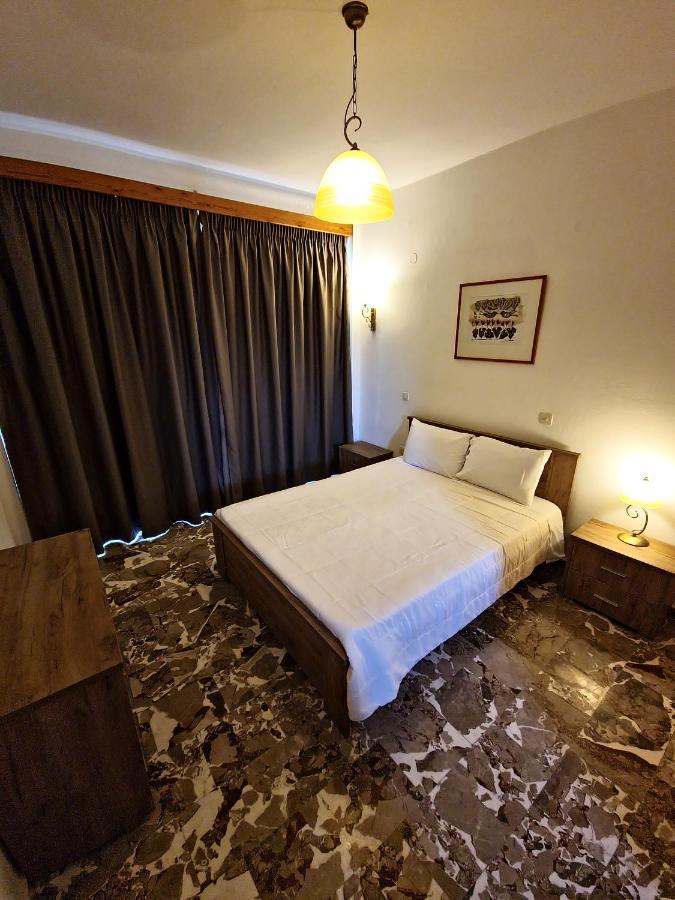 Alexandra 8 * Lefkimmi (Corfu)