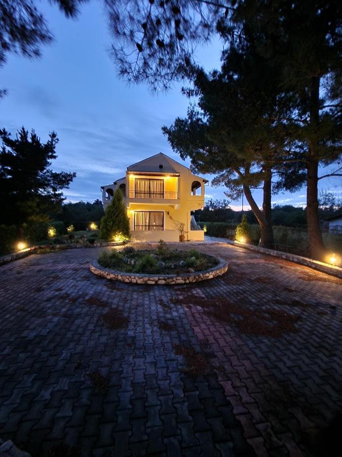 Alexandra 8 * Lefkimmi (Corfu)